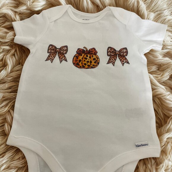 Fall Themed Baby Onesie ~ 18 Months - Picture 1 of 2